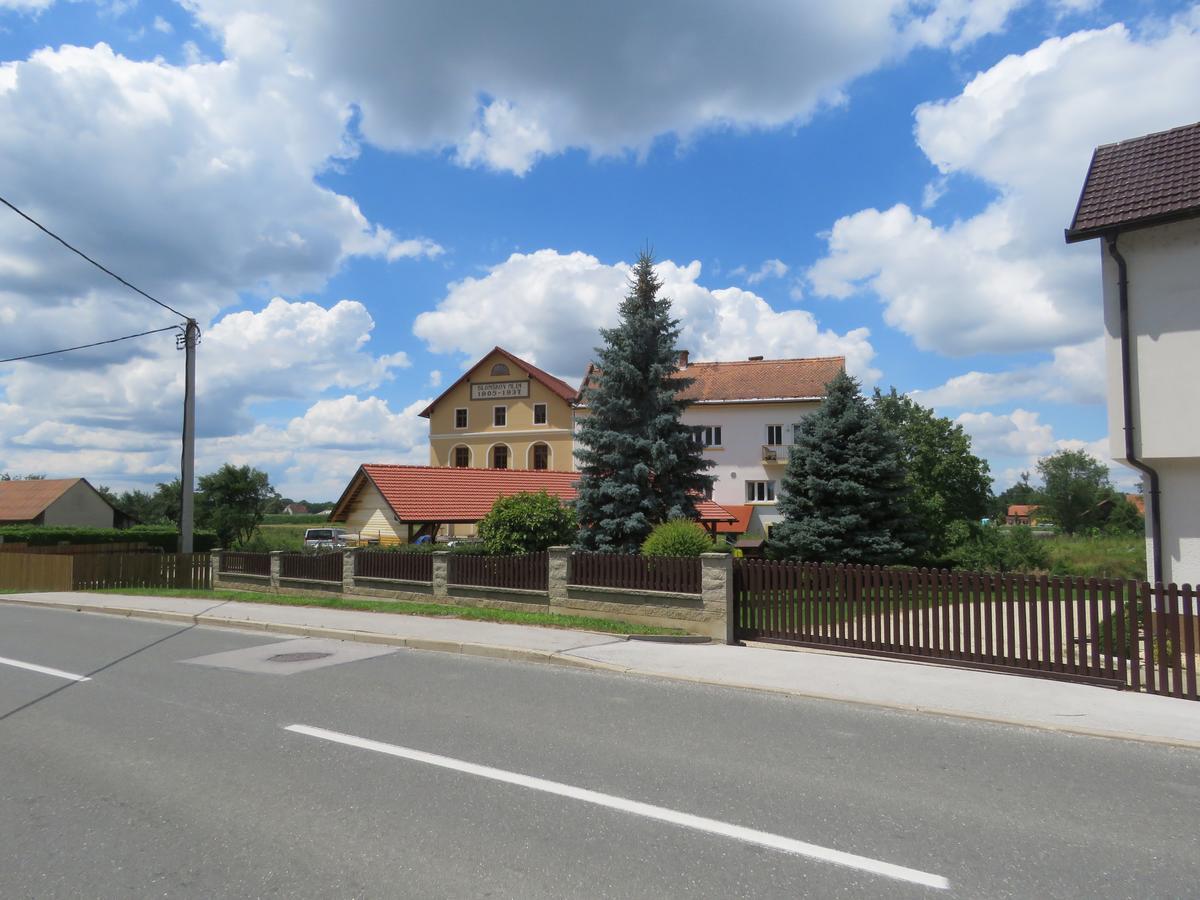Mill House Apartment And Camping Ljutomer Eksteriør bilde